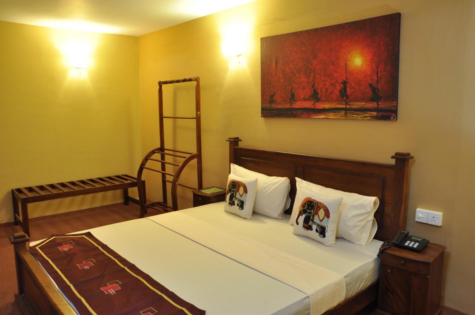 Hotel Tinaya Dambulla Room photo