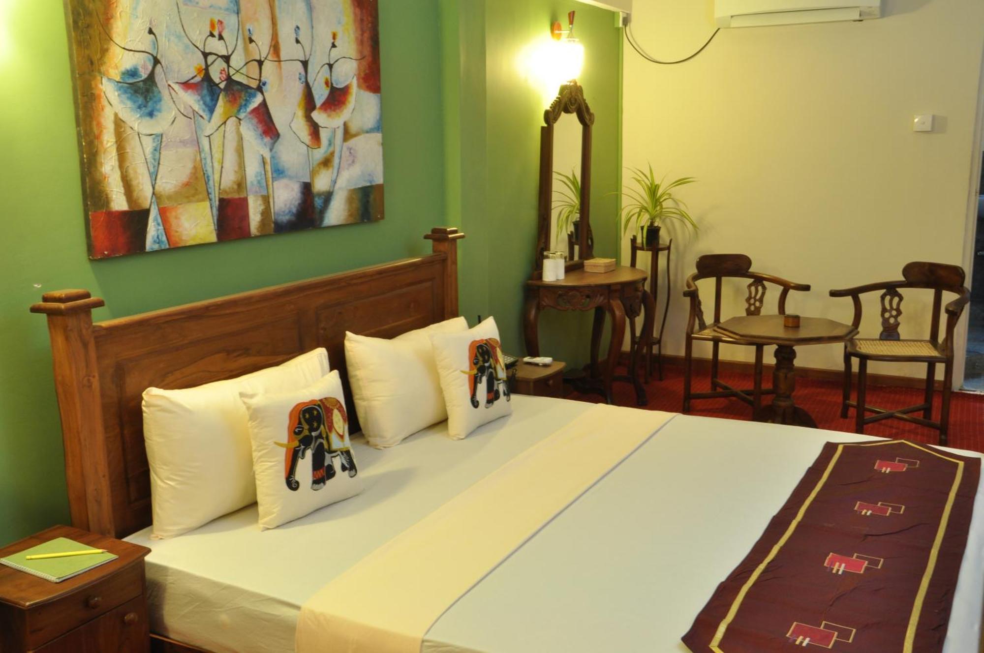 Hotel Tinaya Dambulla Room photo