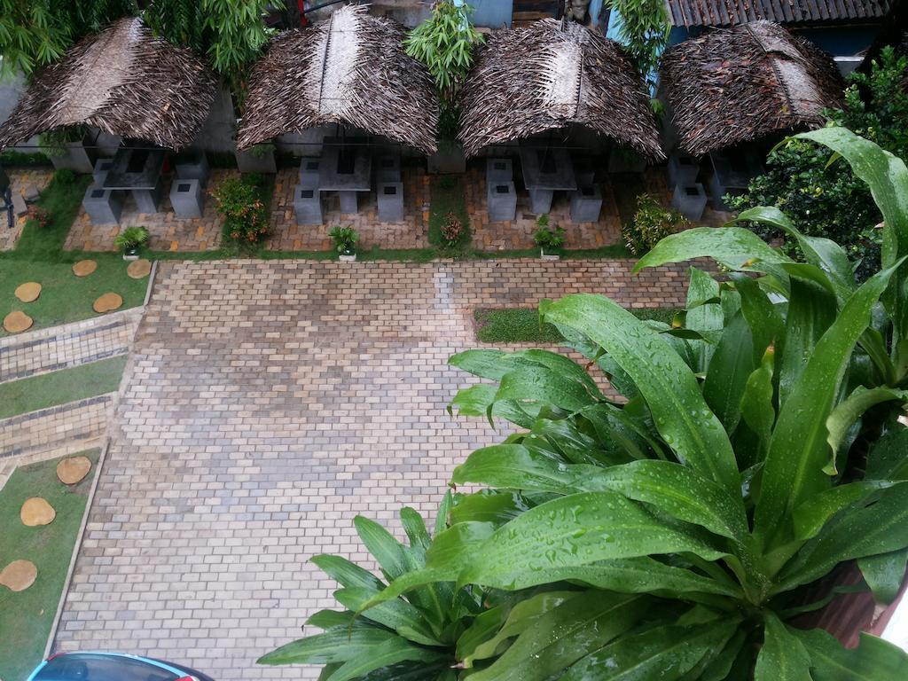 Hotel Tinaya Dambulla Exterior photo